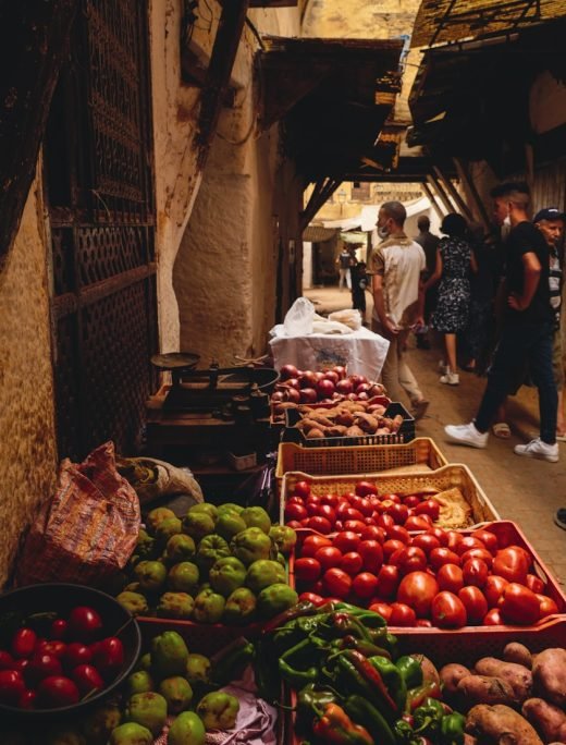 Selección de bebidas en tienda Lleida